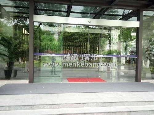 成都自動門軌道安裝方法