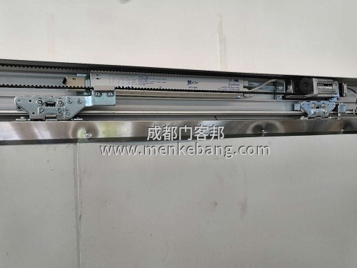 廠房不銹鋼自動(dòng)門案例,廠房刷卡門禁自動(dòng)門案例