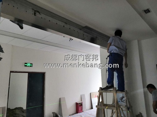 龍泉自動(dòng)門(mén)定做,龍泉感應(yīng)玻璃自動(dòng)門(mén)