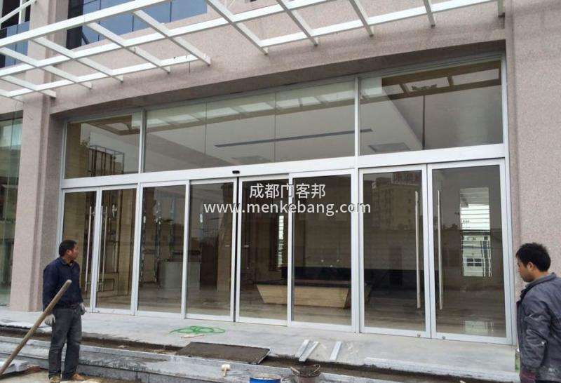 成都做一套感應(yīng)門(mén)要多少錢(qián)