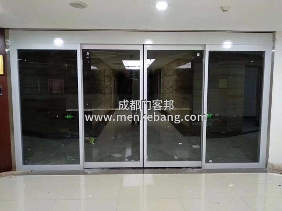 高新區(qū)玻璃自動(dòng)門案例