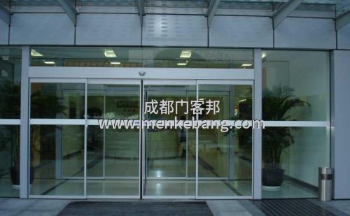 感應(yīng)門通電不工作什么原因,自動(dòng)門通電后一直是開門狀態(tài)